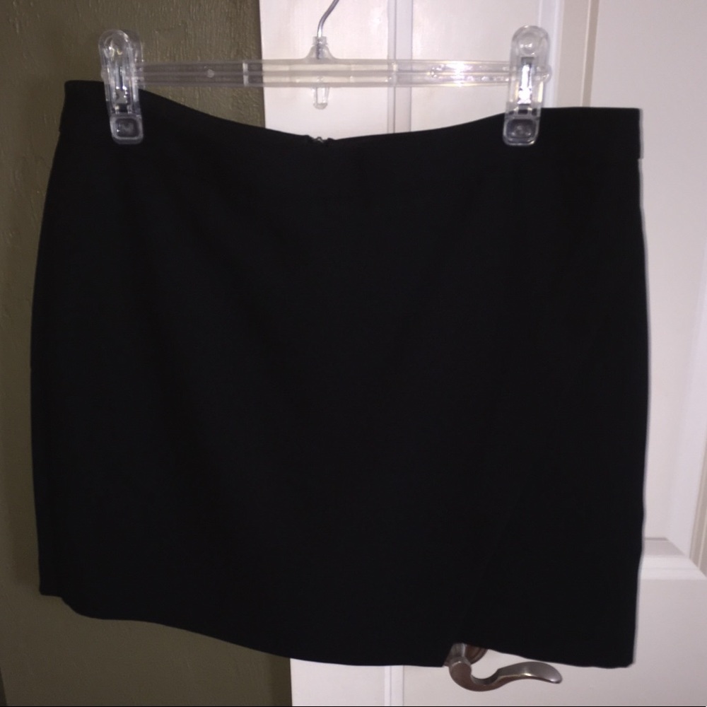 black Banana Republic skirt size 12